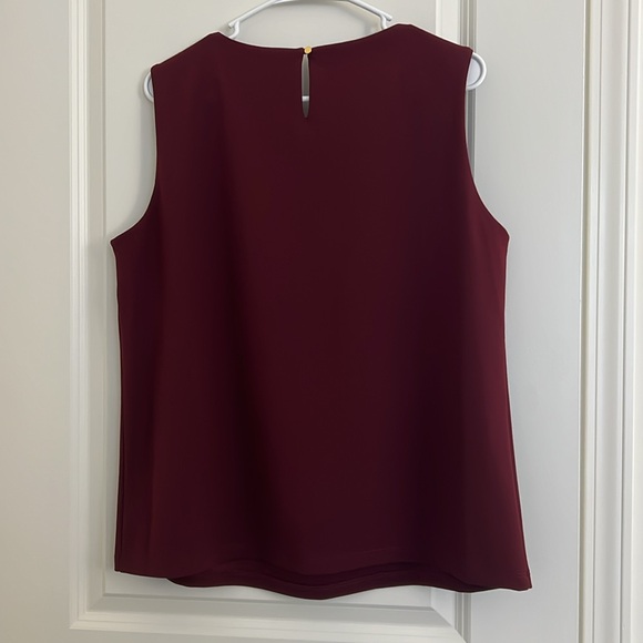 Calvin Klein Top - Picture 3 of 3